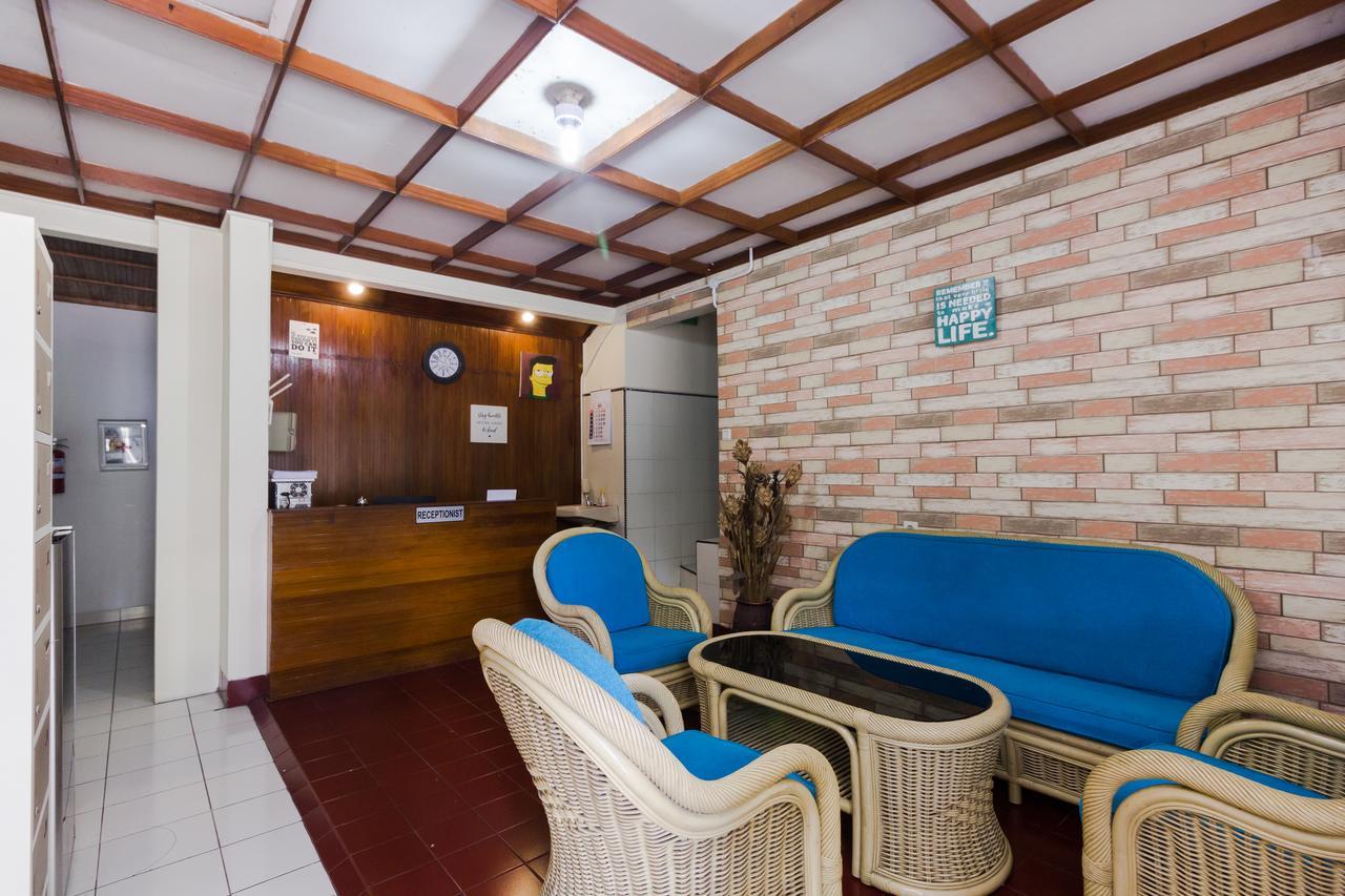 Pele Guesthouse Бандунг Екстер'єр фото